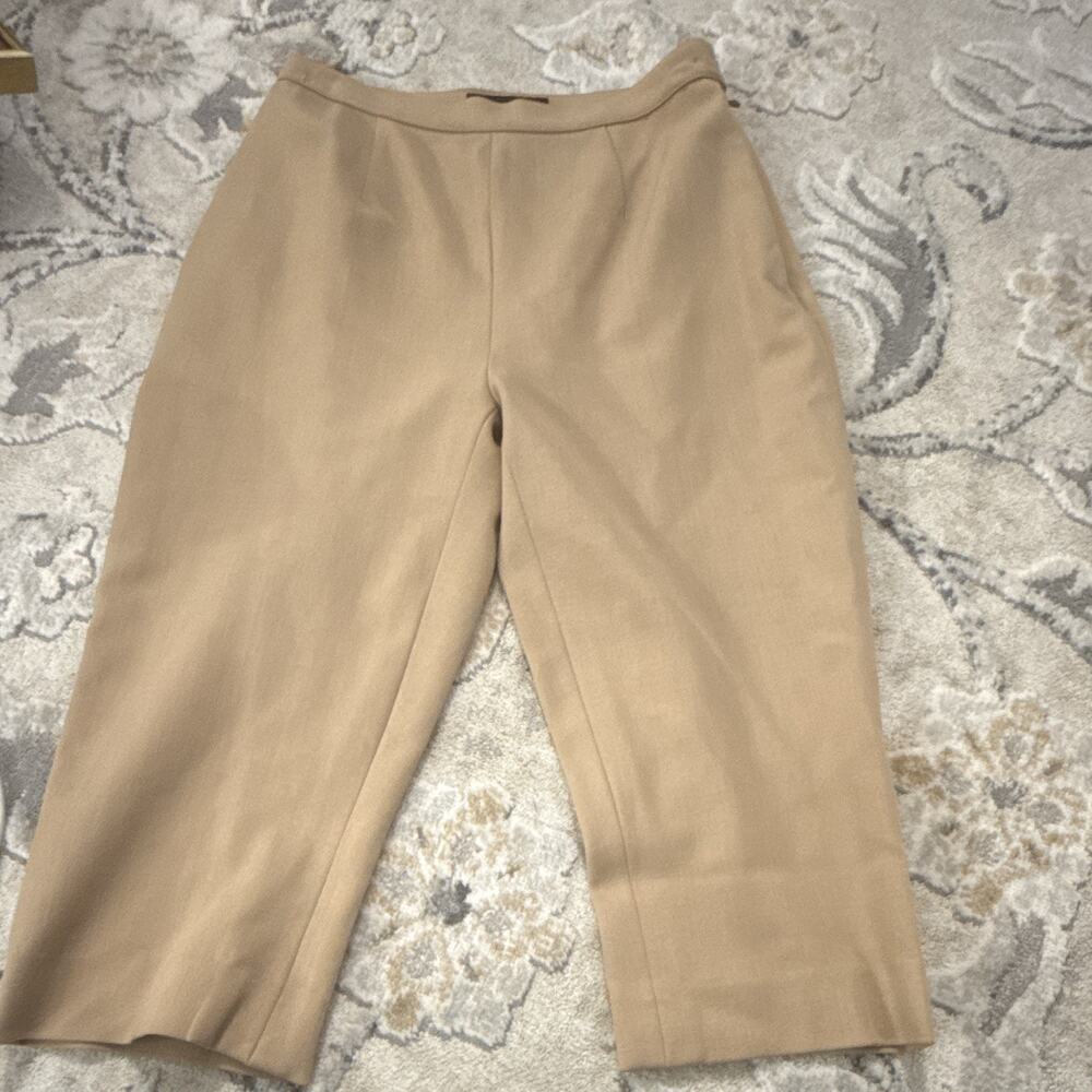 Dolce & Gabbana Women’s Beige Solid Twill Stretch Flat Front Capri 24W 15I